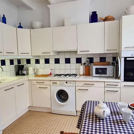 빌라 Charmante Maison De Village Avec Etage *
